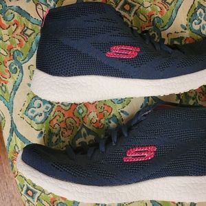 Skechers 8.5 bling